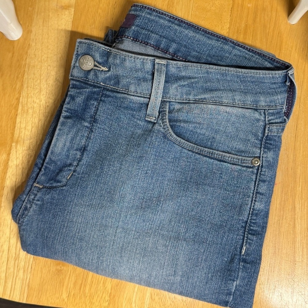 NYDJ Boyfriend Jeans Medium Wash Blue‎ Denim Women Size 12 High Rise Lightweight